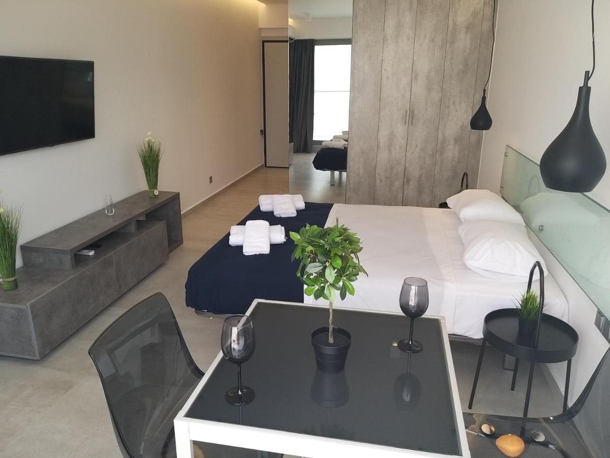 Amazing Apartments @ Aiolou Str. 雅典 外观 照片