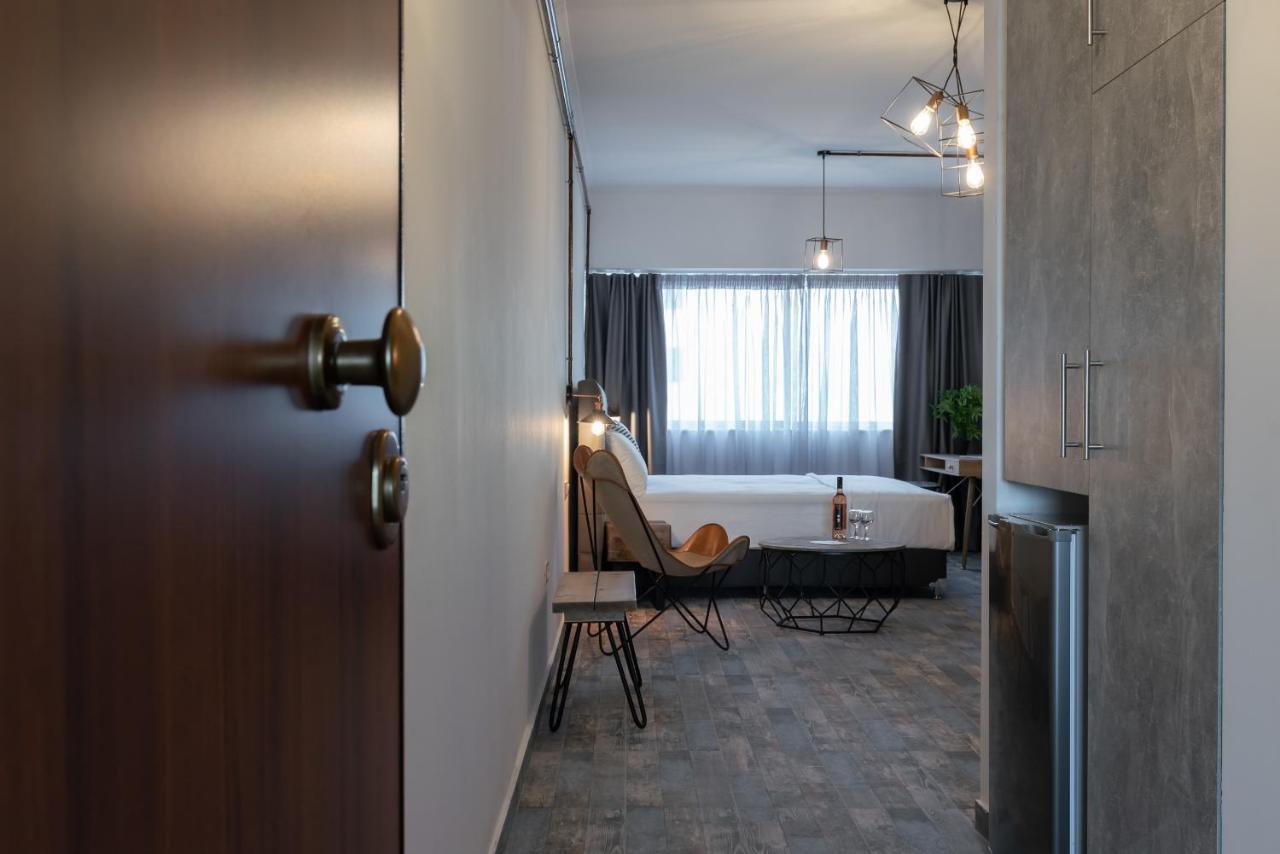 Amazing Apartments @ Aiolou Str. 雅典 外观 照片