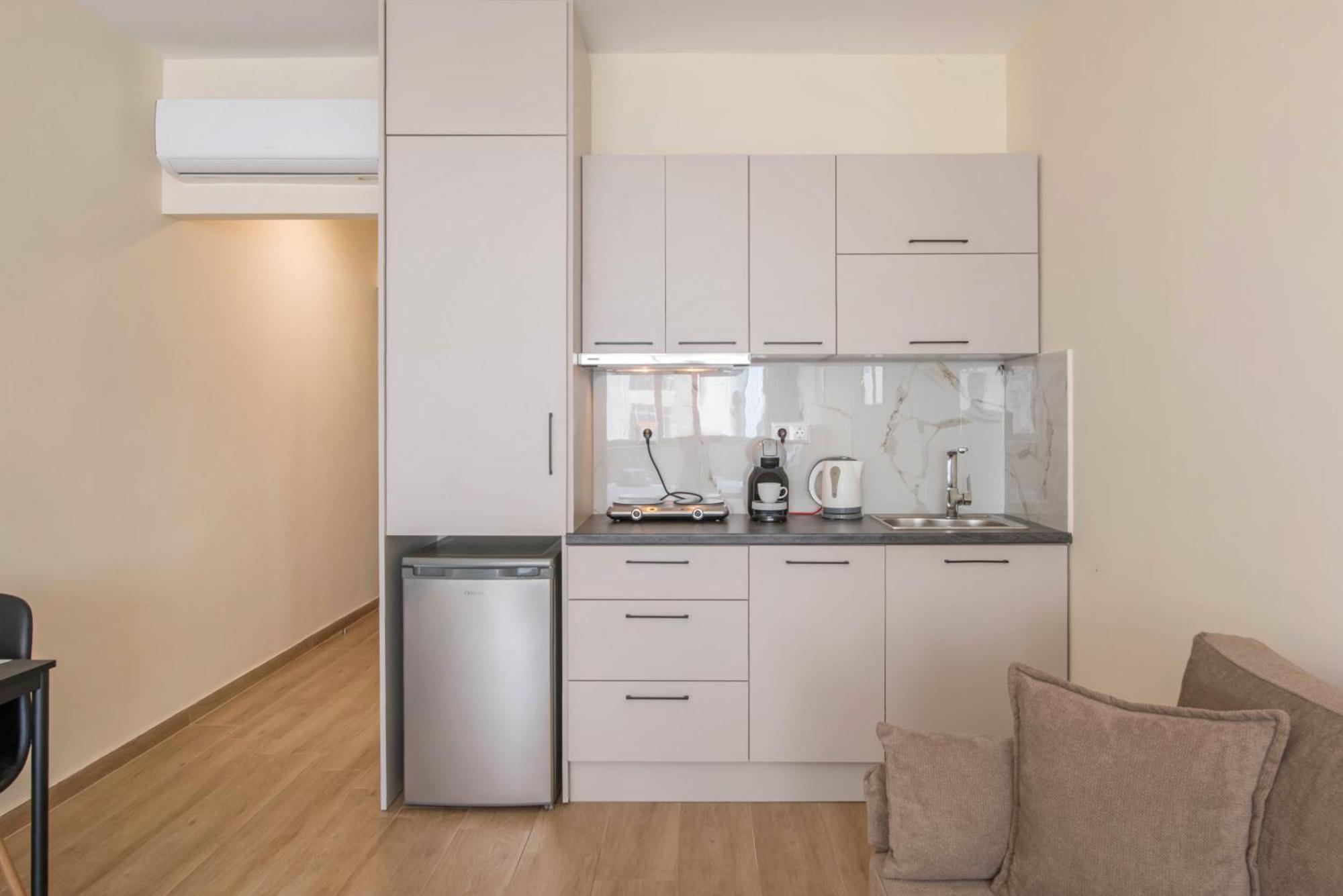 Amazing Apartments @ Aiolou Str. 雅典 外观 照片