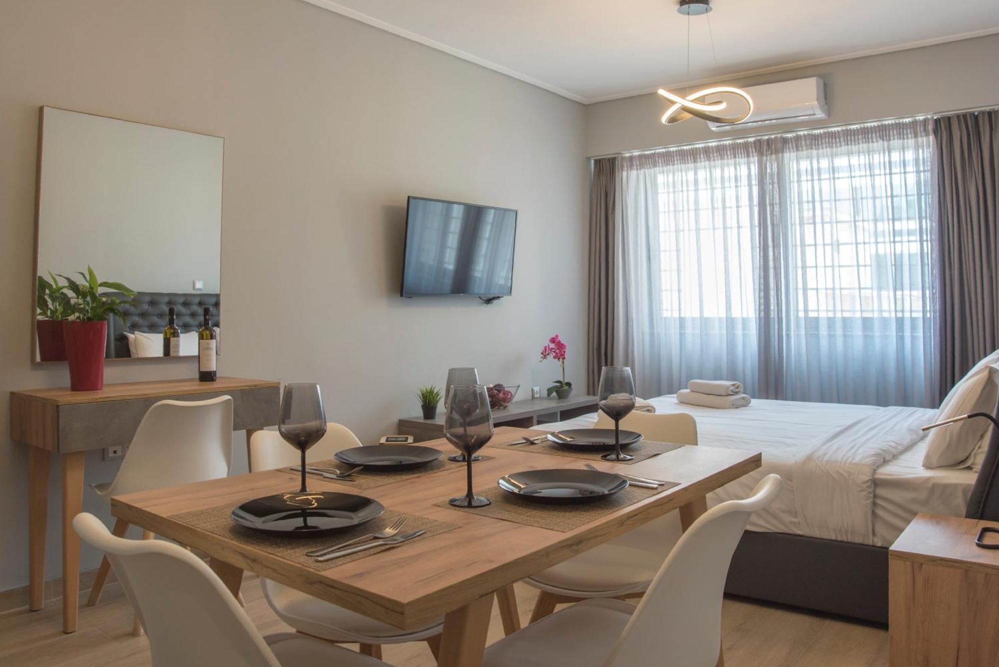 Amazing Apartments @ Aiolou Str. 雅典 外观 照片